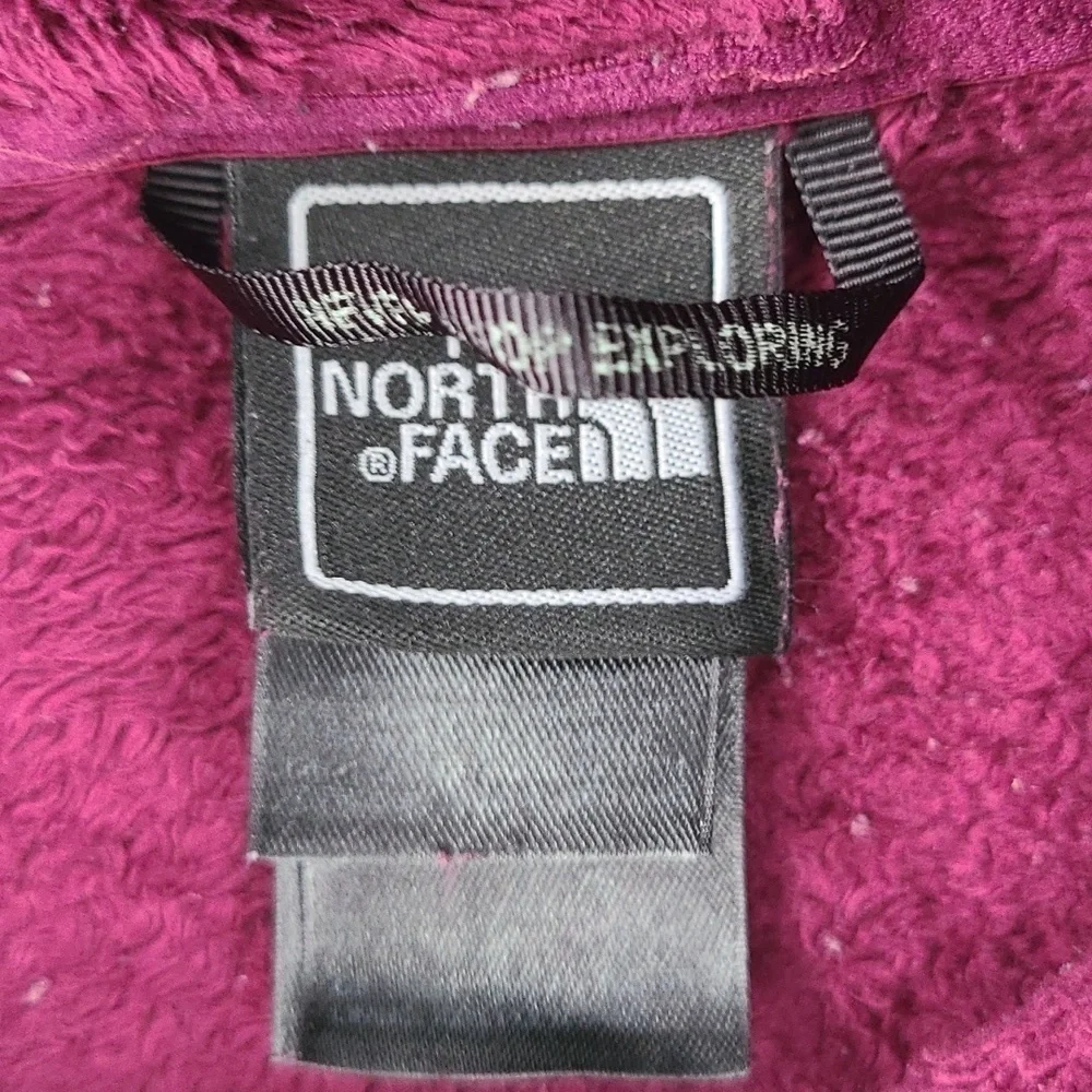 THE North Face Women's Jacket - Picture 6 of 6